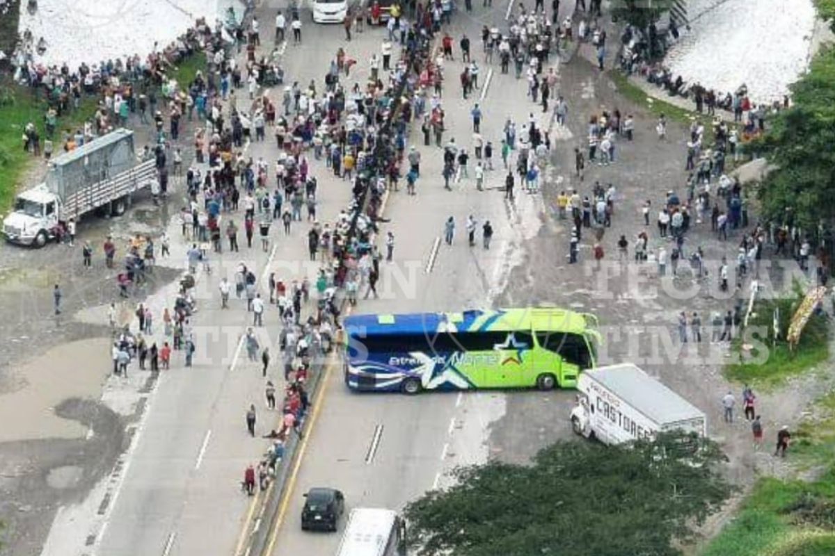 bloqueos en ocotito