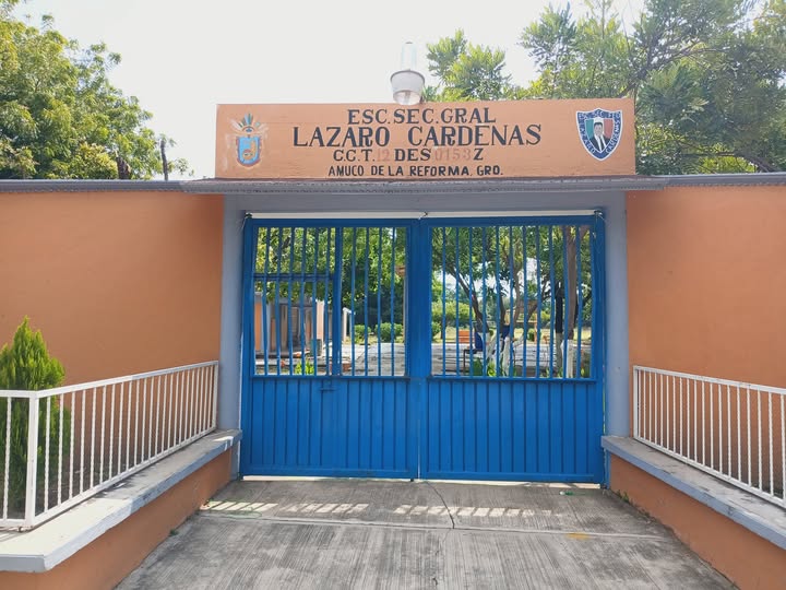 escandalo en secundaria