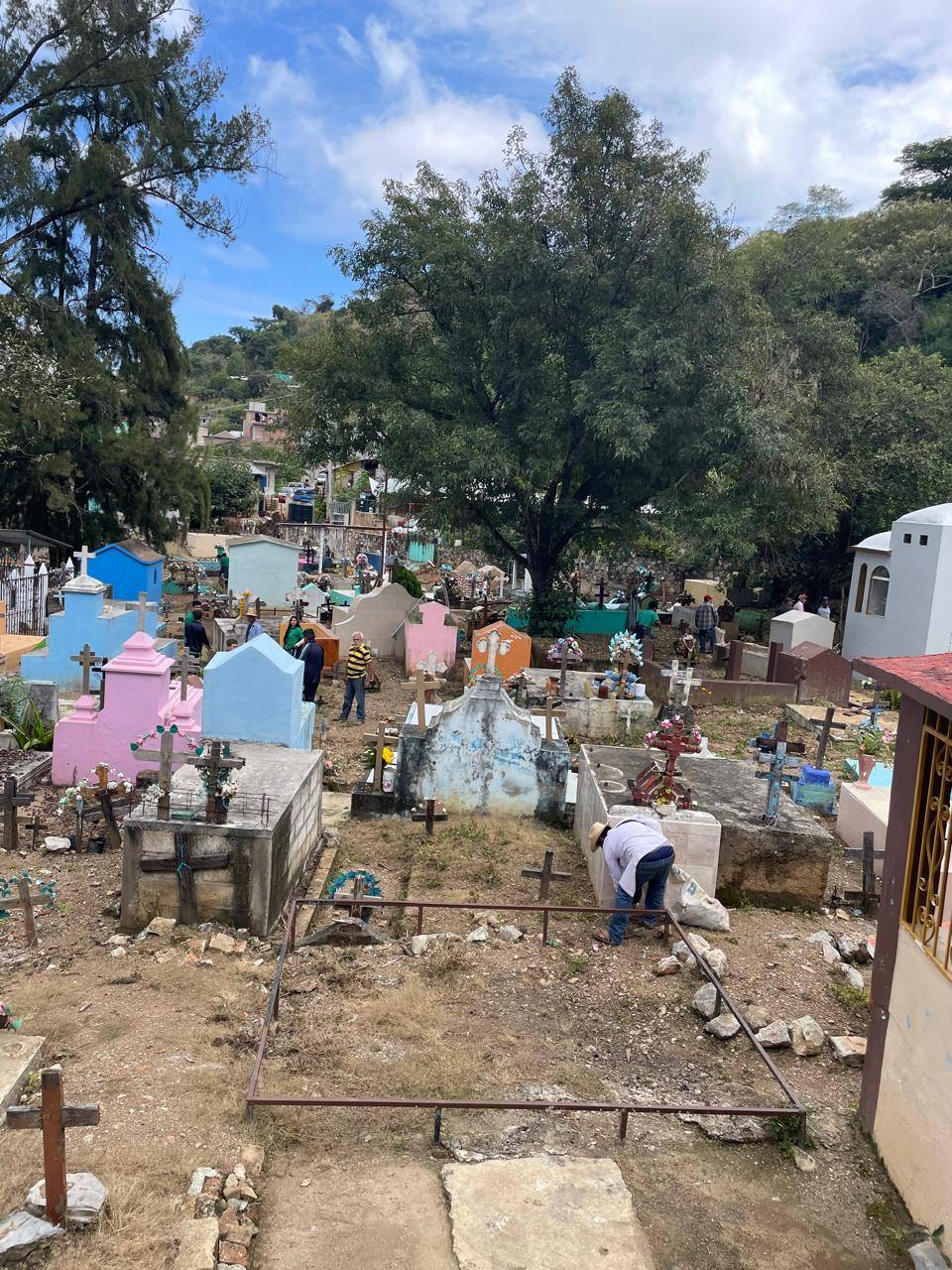 limpieza en panteones