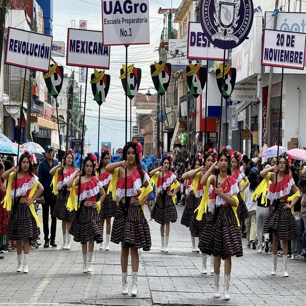 desfile-20-de-noviembre-Guerrero