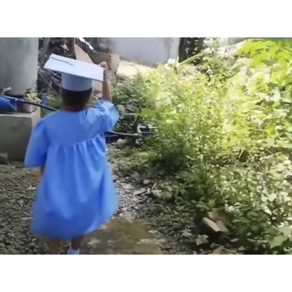 graduación-frente-a-cárcel